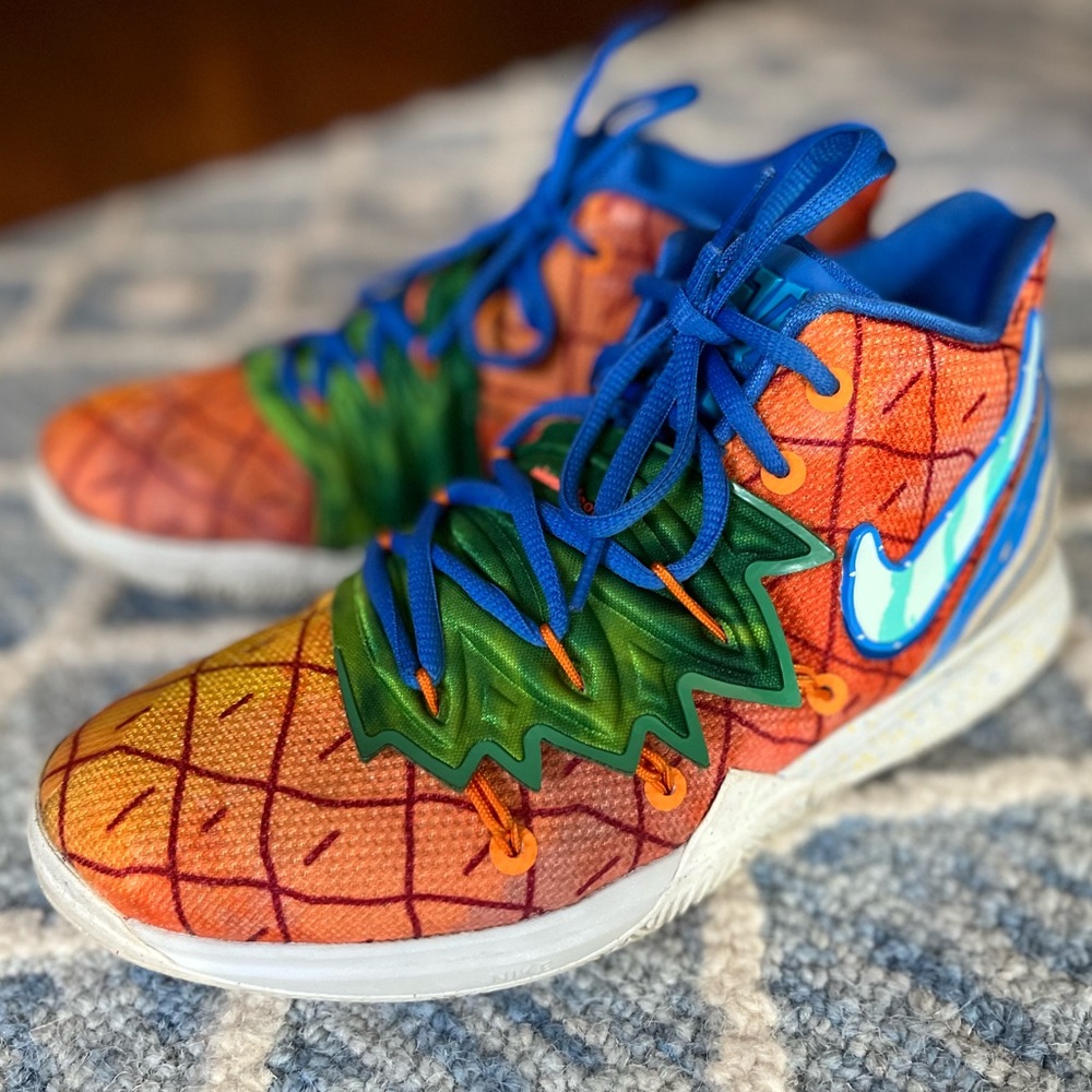 Nike Kyrie 5 SpongeBob Pineapple House